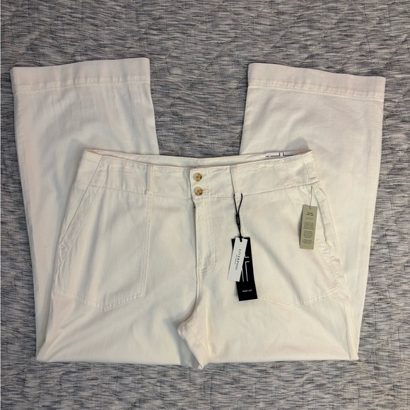 Liverpool Wide Leg Jeans Sz 16/33 NWTLiverpool White Wide Leg Jeans NEW-